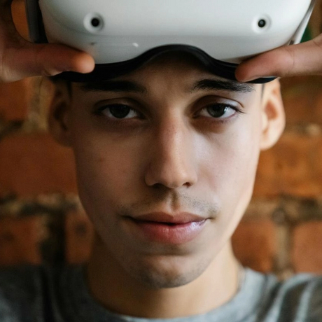 smart glasses_847_847.jpg