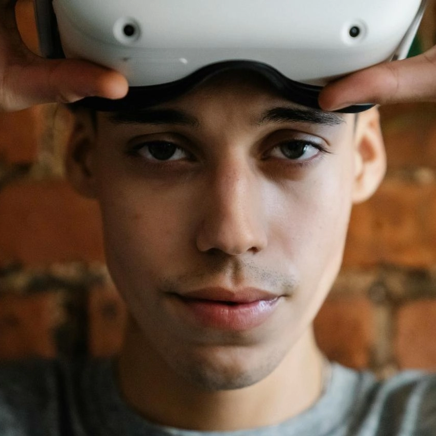 smart glasses_847_847.jpg